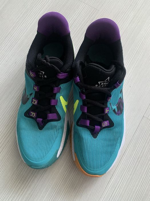 Три чифта Маратонки за 25€ Nike 35,5 и други