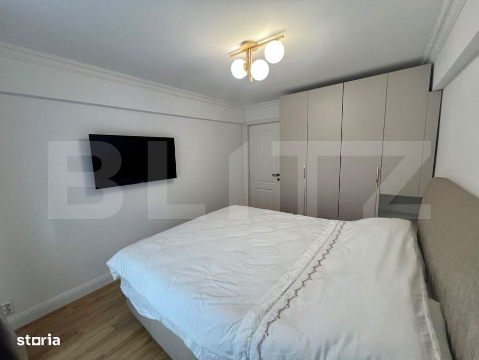 Apartament cu 3 camere, 55 mp, centrala si AC, zona Ultracentral