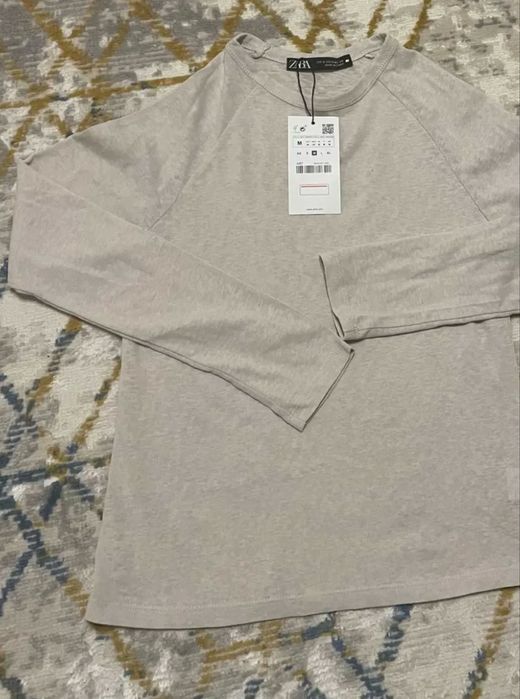 Продаю лонгслив Zara за 4000тг