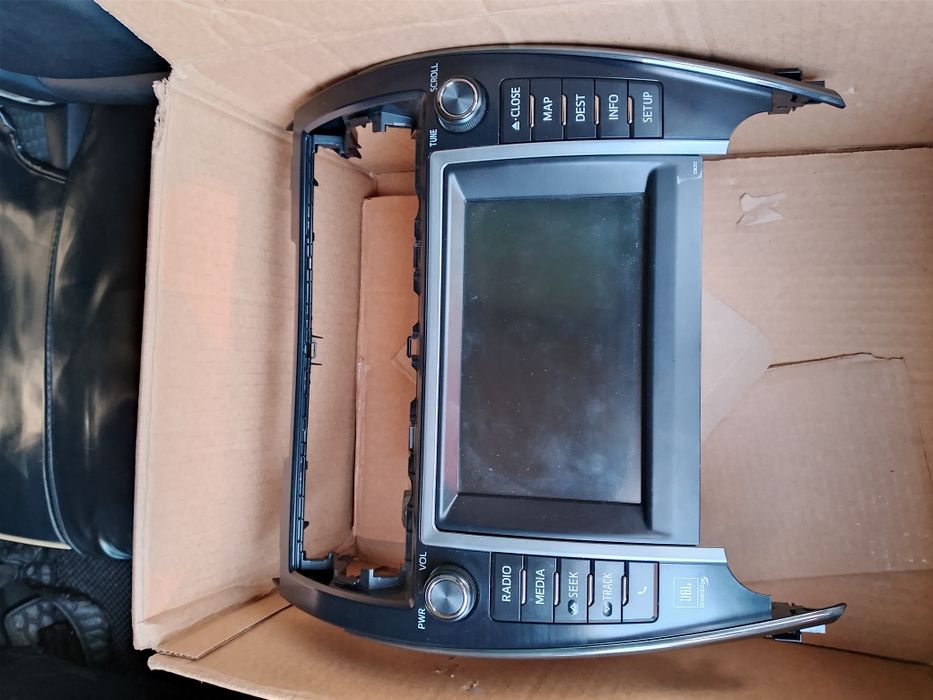 Мафон jbl camry 50