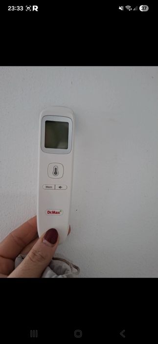Termometru digital