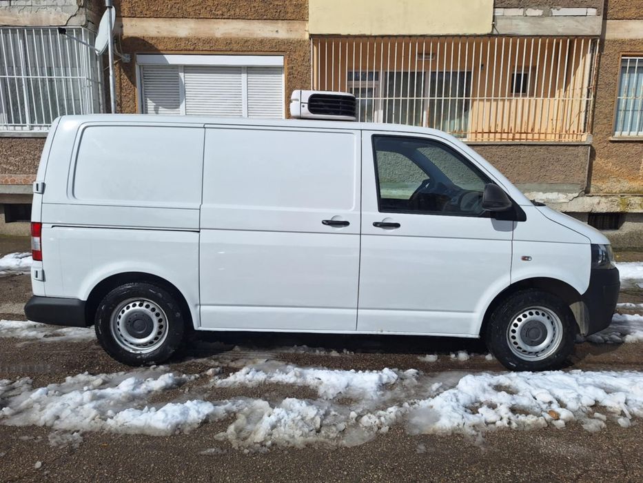 Фолксваген Т6 2.0 ,102 к.с.Хладилен (минусов)