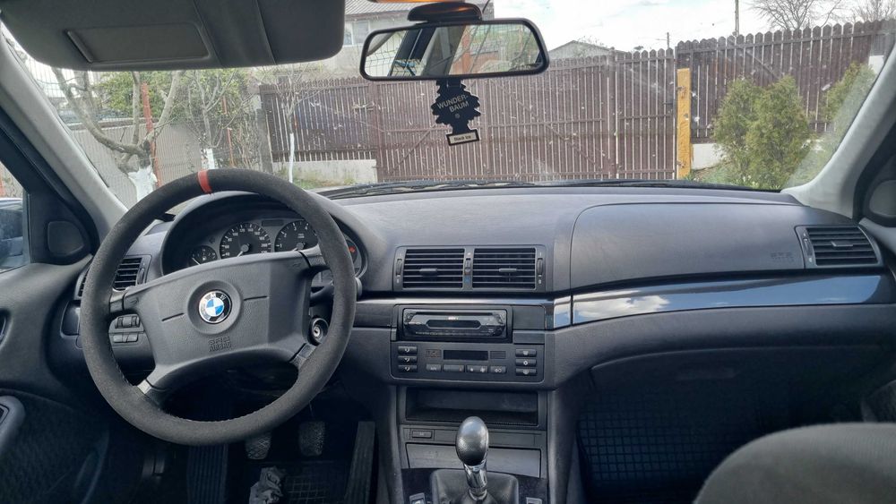 Mașină auto marca BMW E 46 an 1998