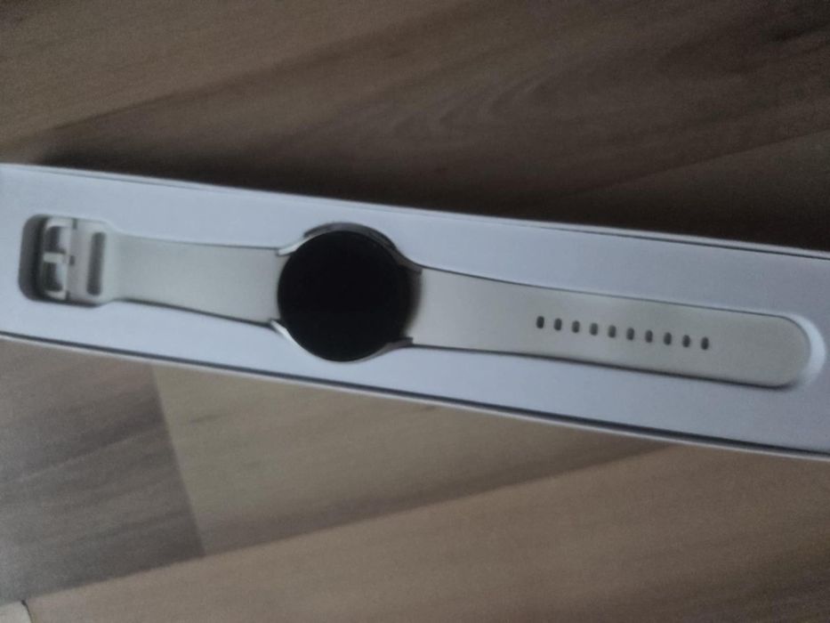 Часовник SAMSUNG