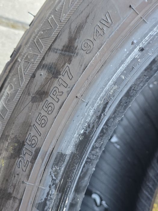 215 55 17 Bridgestone
