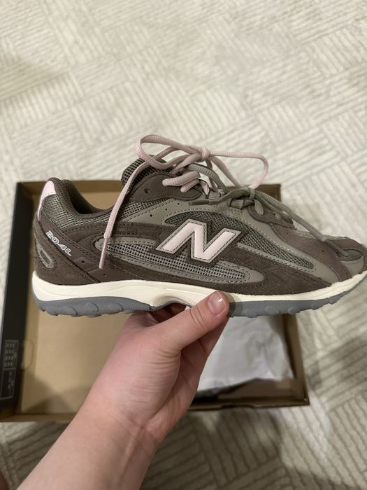 New balance 204L