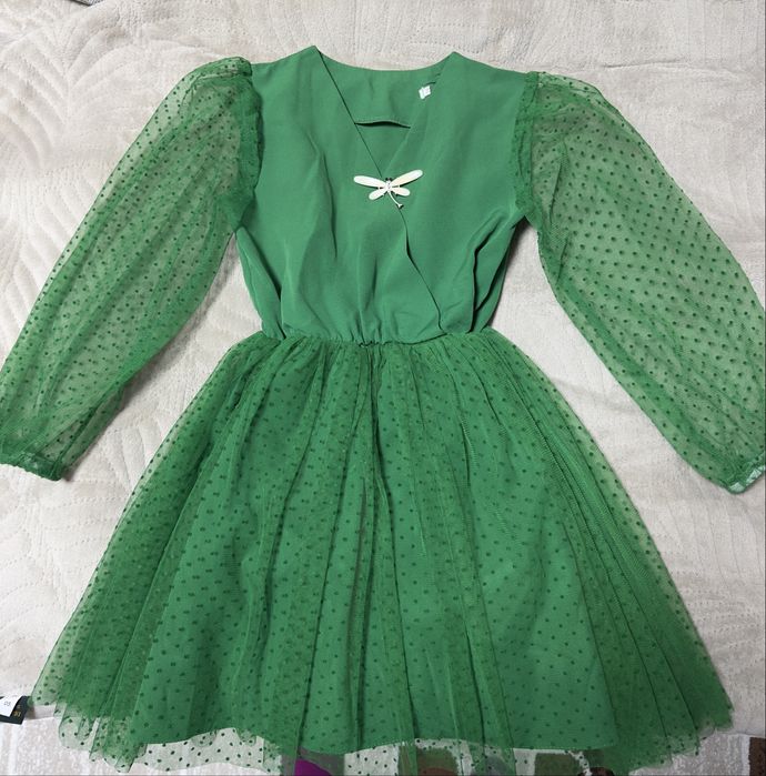 Продам платье нарядное