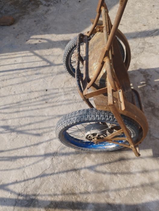 Тачка для дома и садовый участок