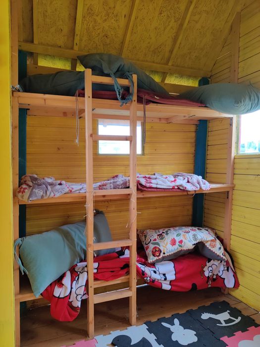 Vand casuta de copii