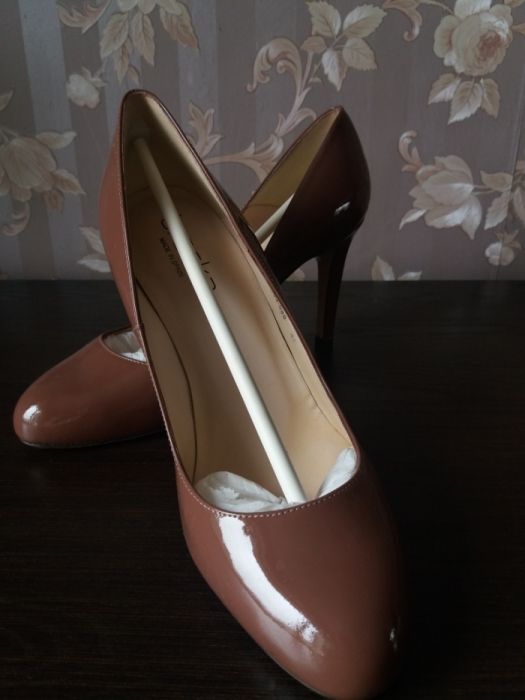 Туфли женские 40, 41,42 размер. Кожа качество. Великан velikan