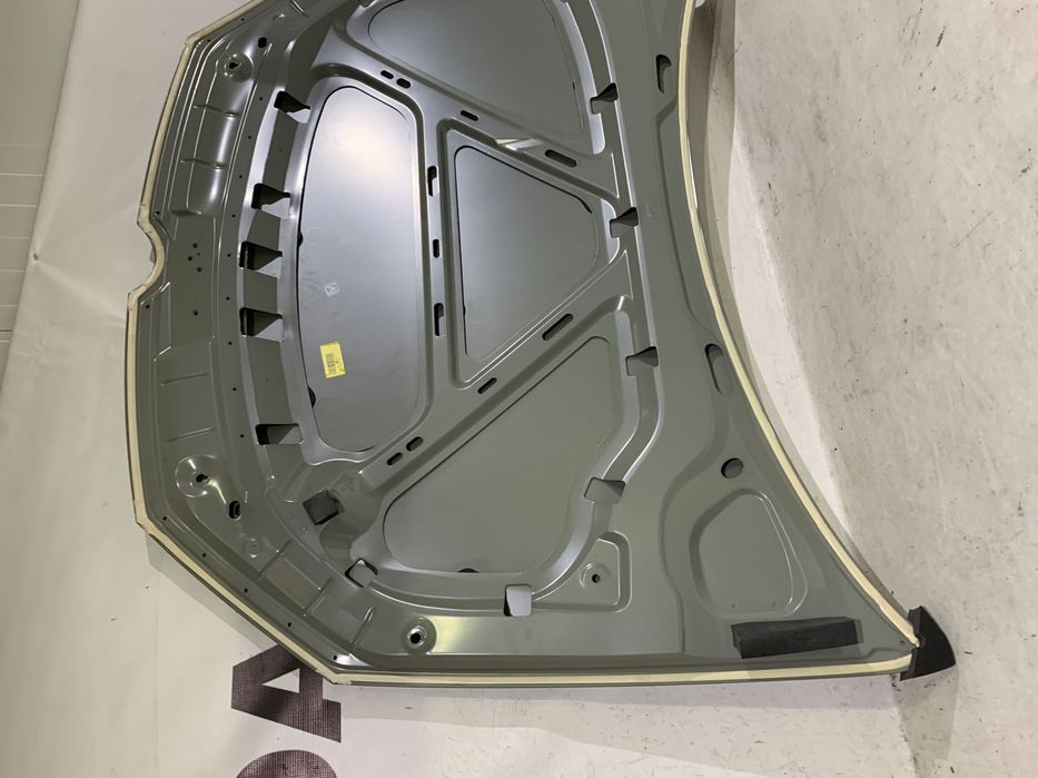 Capota motor pentru Vw Golf 6 - 2008, 2009, 2010, 2011, 2012, 2013