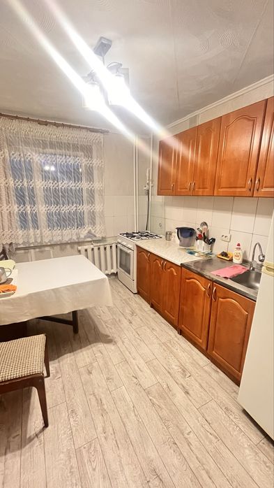 Продам 4 комн квартиру