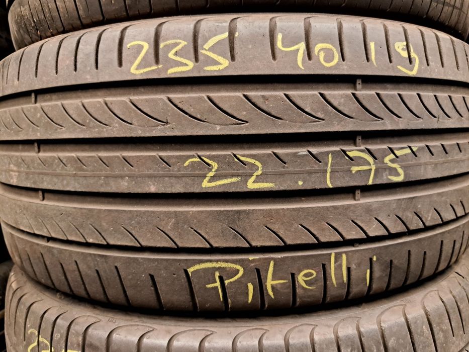 2 anvelope 235/40 R19 Pirelli