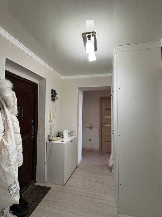 Продается 2 комн в 11 микрорайоне по ГОРЯЧЕЙ ЦЕНЕ