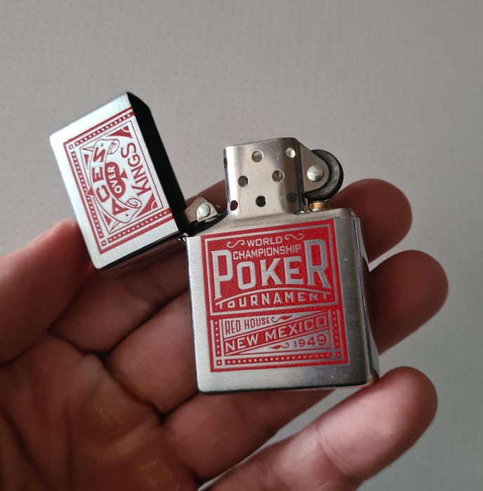 Bricheta Zippo Marlboro Foarte Rara Drumetie