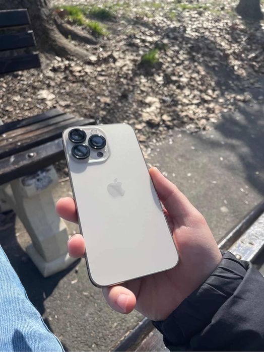 iPhone 13 Pro 128GB Gold.