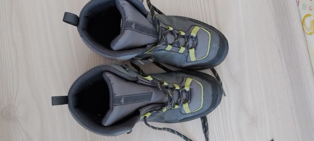 Юношески Боти Quechua