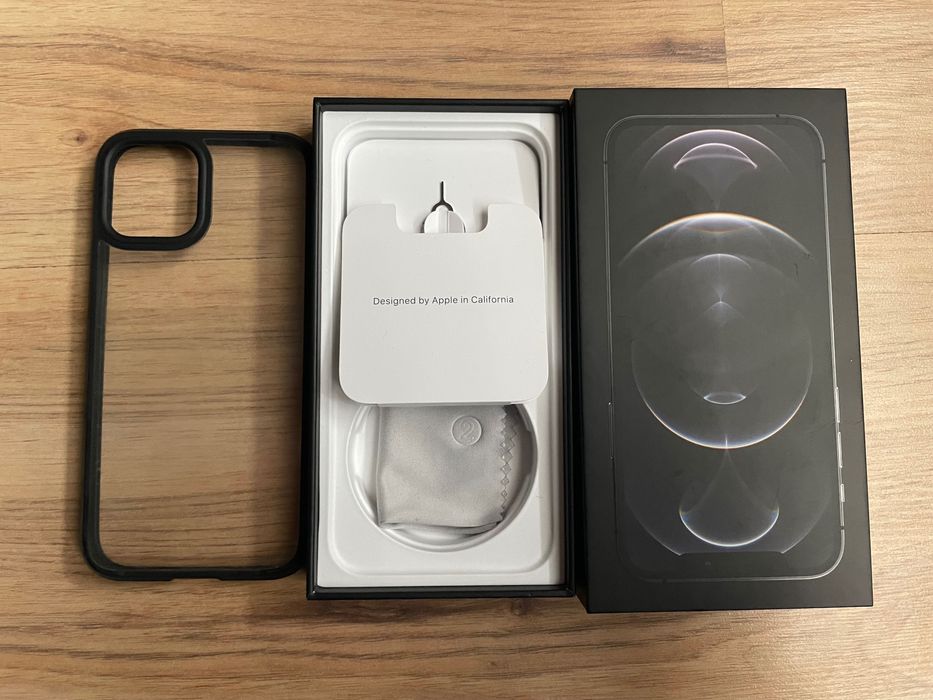 iPhone 12 Pro 128GB Space Gray – Пълен комплект, Като нов