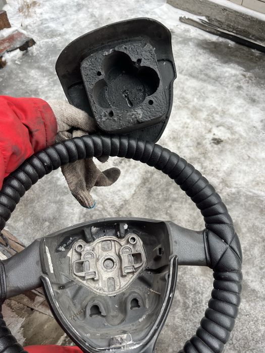 Руль от приоры 2