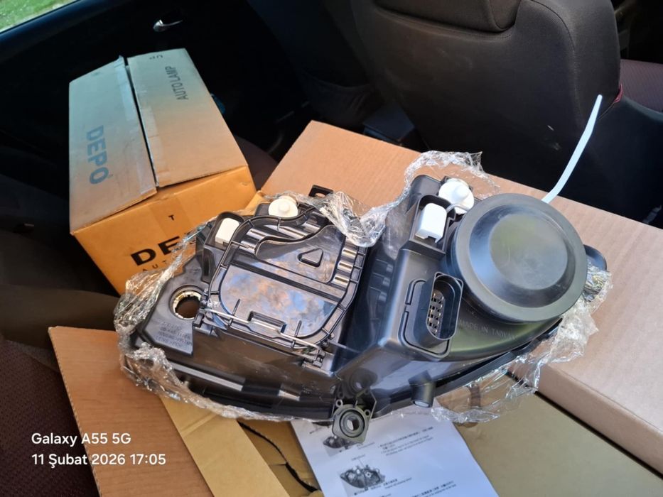 Seat Altea Фарове чисто нов