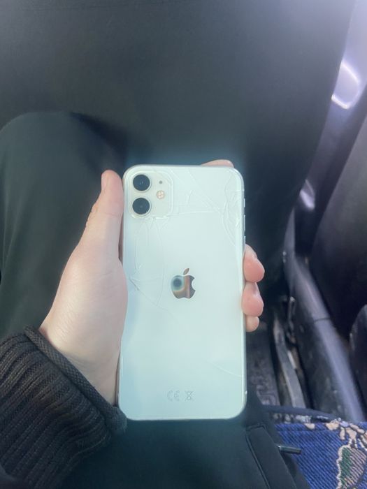 Айфон 11 64гига