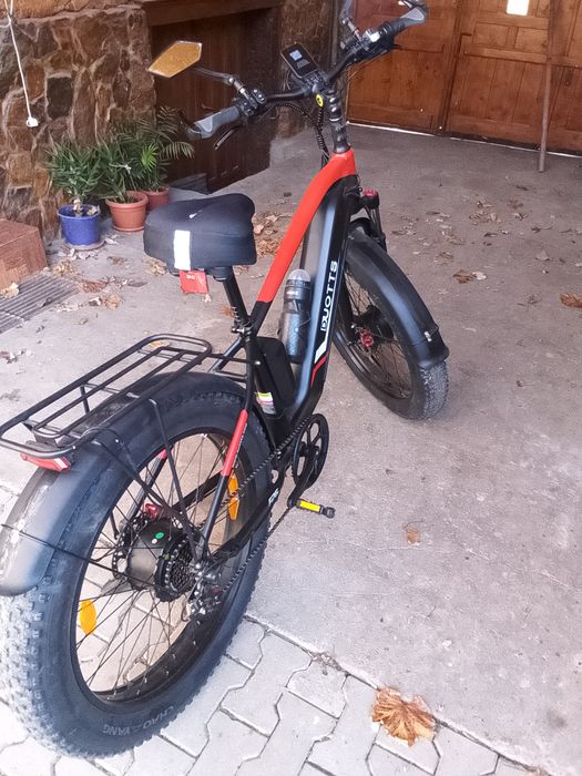 Bicicleta electrica nouă 2motore se vinde pentru lipsă de timp pentru