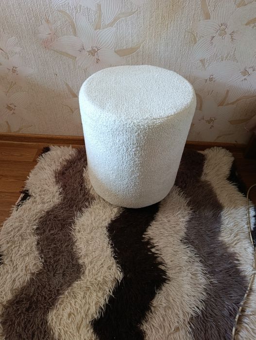 Срочно продам пуфик