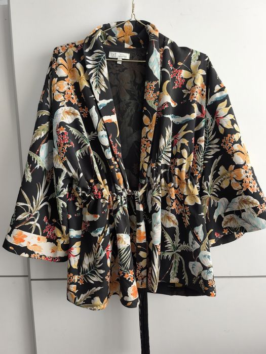 ZARA блейзер тип кимоно р-р С/М