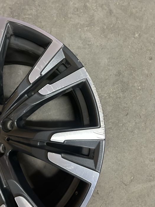 Janta 22 bmw X7 G07 style 756 fata 9.5j