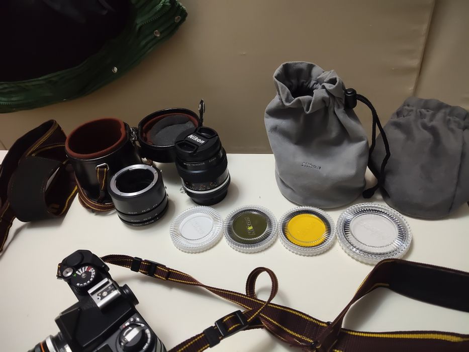 Vând Nikon SLR FM3A