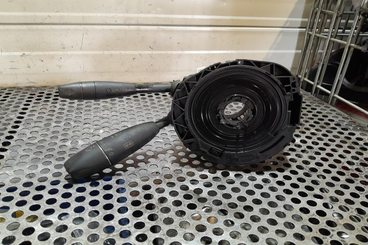 ANSAMBLU MANETE A2129007502 A2129007502 Mercedes-Benz E-Class W210/S2