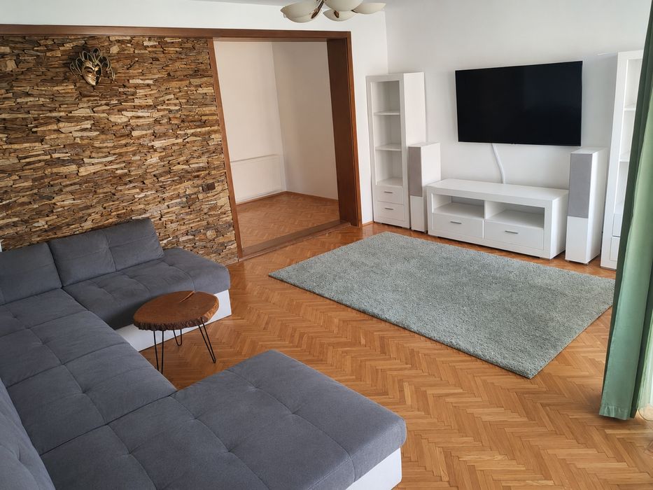 Casa in centru Oradea 266 mp cu teren 250 mp