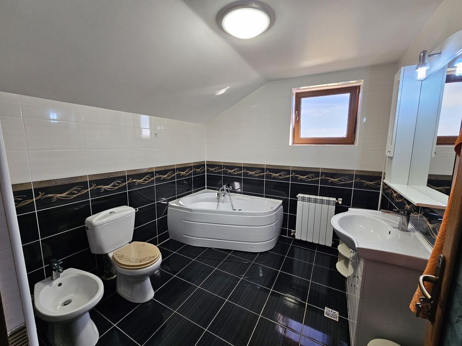 Casă/vilă zona METRO