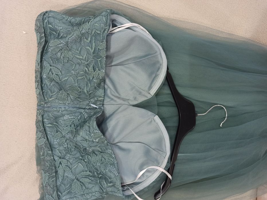 Зелена официална рокля