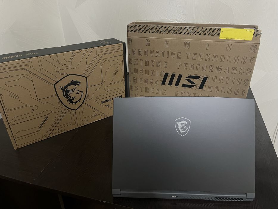 Игровой легкий ноутбук MSI Thin 15 (2025)