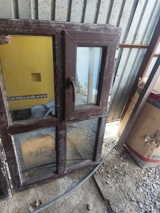 Срочно продам пластиковые окна