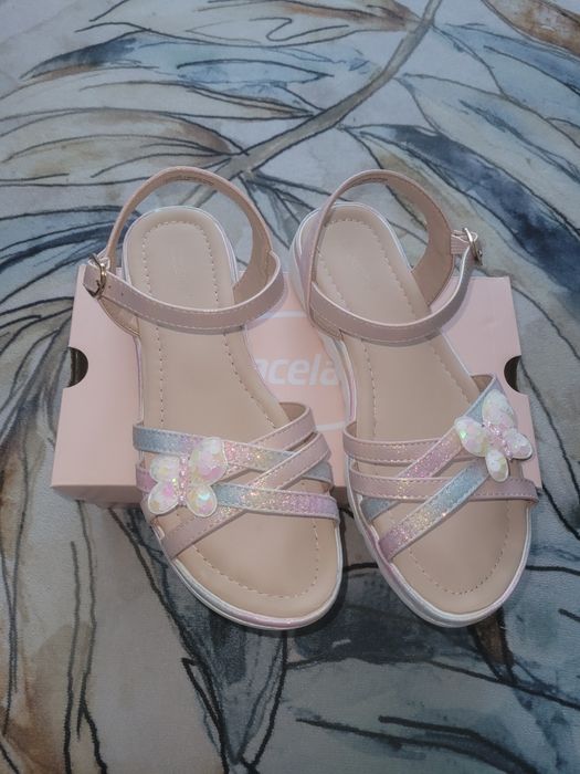 Sandale fetite nr 35