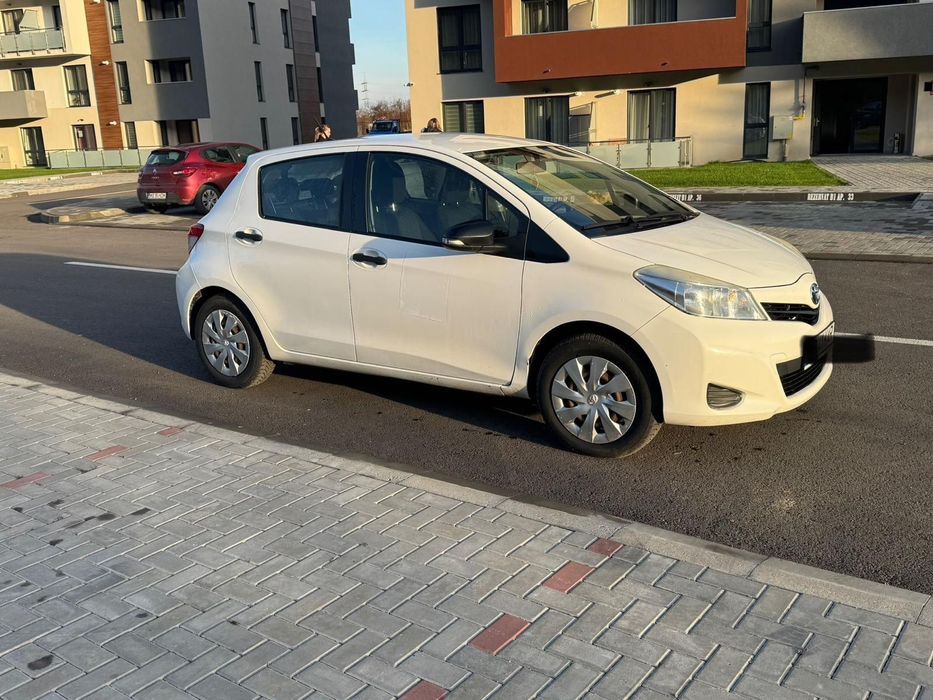 Toyota Yaris 2012