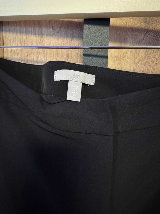 Бежов и черен офис панталони с широк крачол, H&M, 38 номер