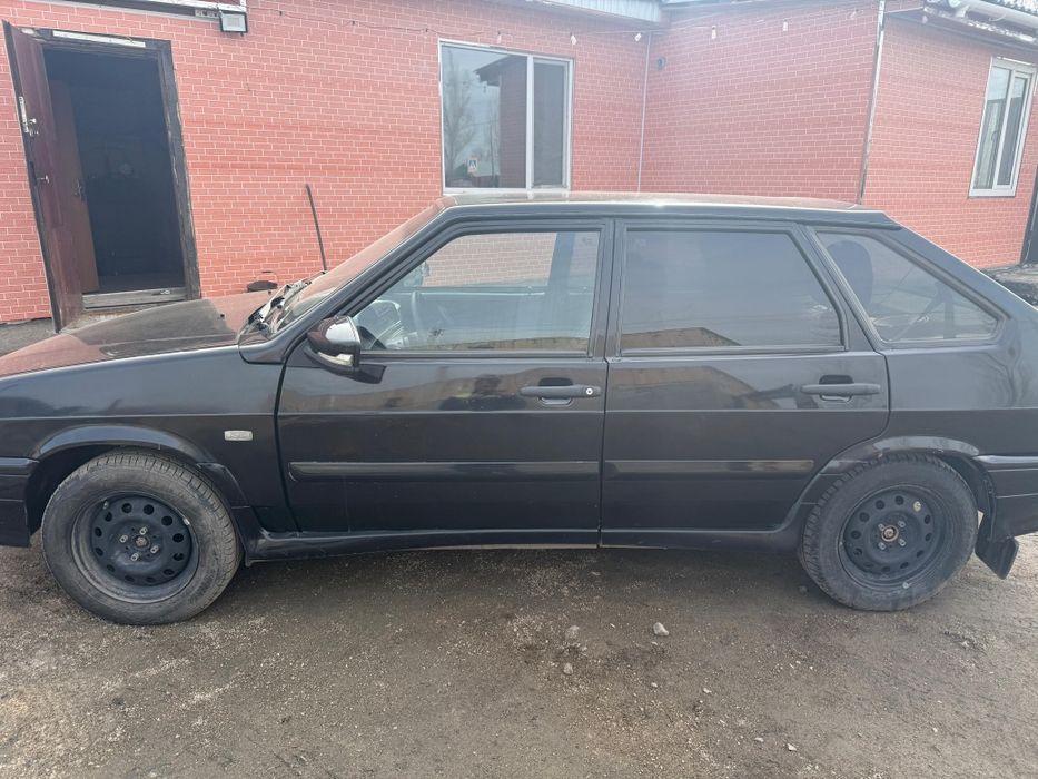 Продам машину ваз 2114