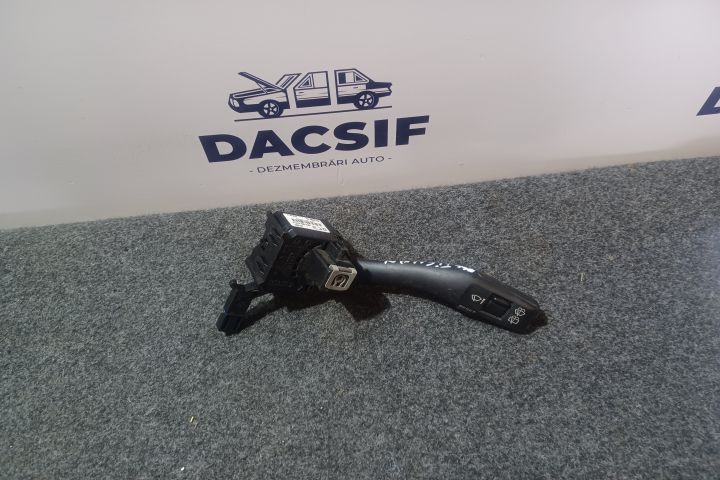 Maneta stergatoare parbriz si luneta 8P0953519A Volkswagen VW Tiguan