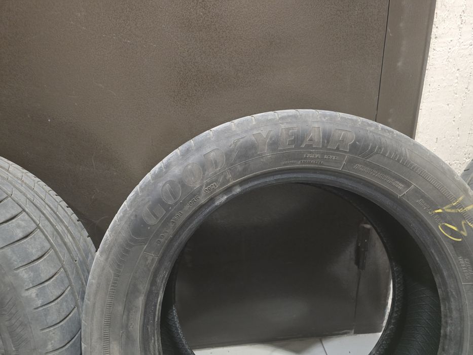 Продаю летние шины 225×55×17