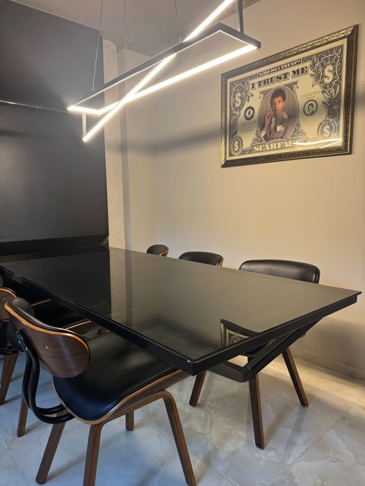 луксозна стъклена маса