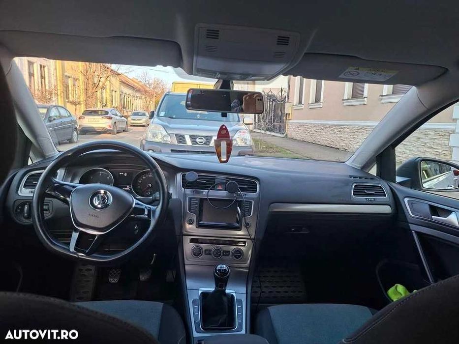 VOLKSWAGEN Golf 2015 — imagine 4