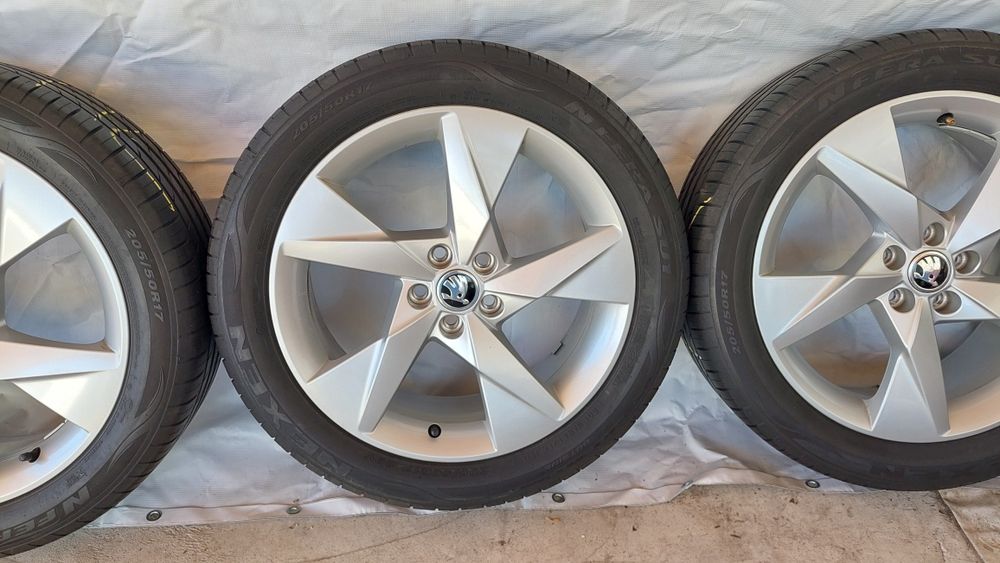Лети джанти с гуми Skoda Skala 205/50/17""