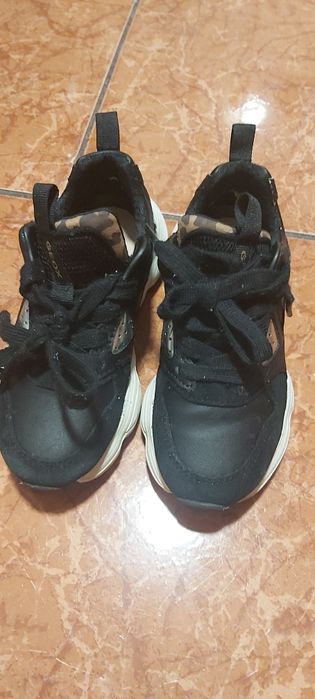 Adidasi Geox fete 28