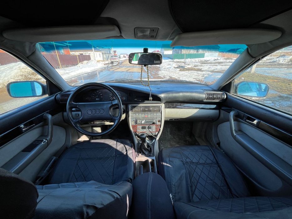 Продам ауди 100 с4