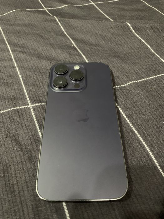 Продаю iphone 14Pro