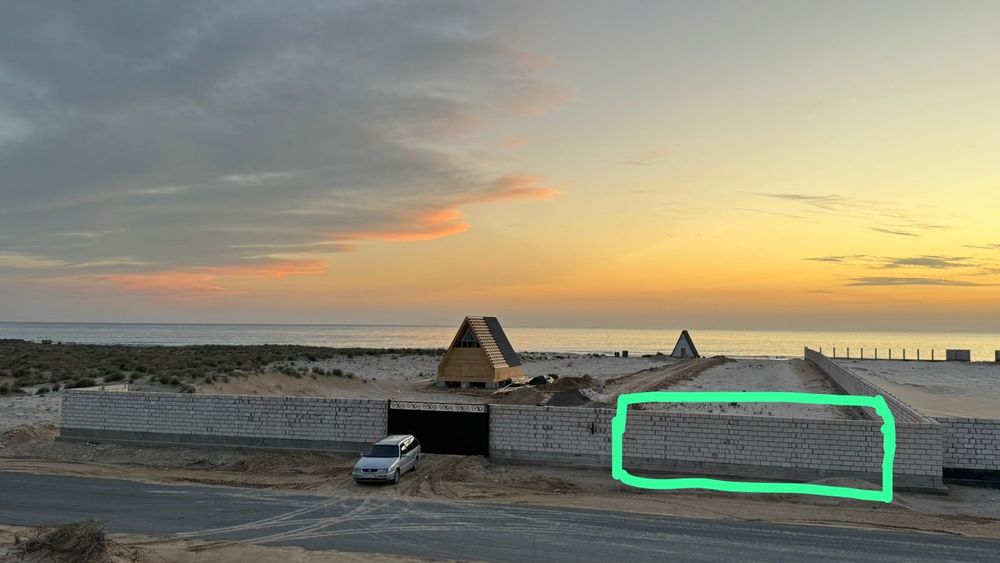 Продам участок у моря  4 сотки.