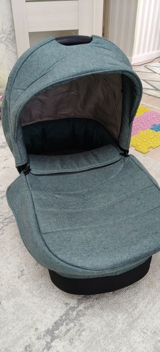 Коляска OLLSON istyle